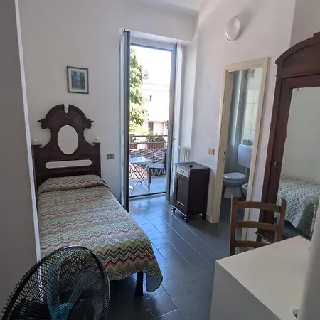 La Hotel