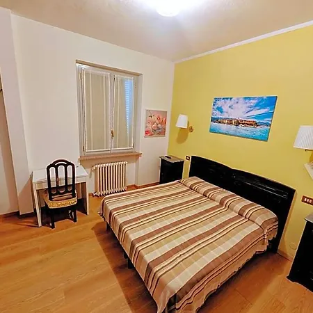 La Hotel