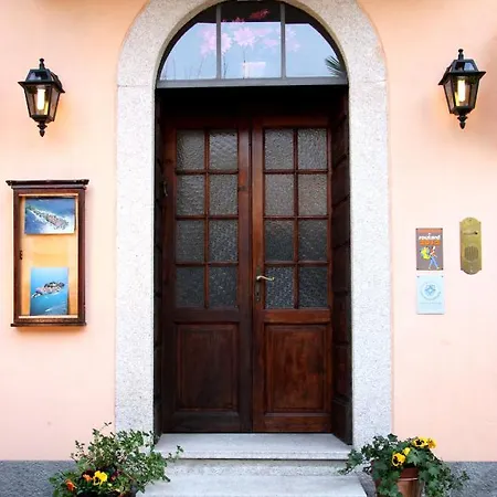 La Hotel